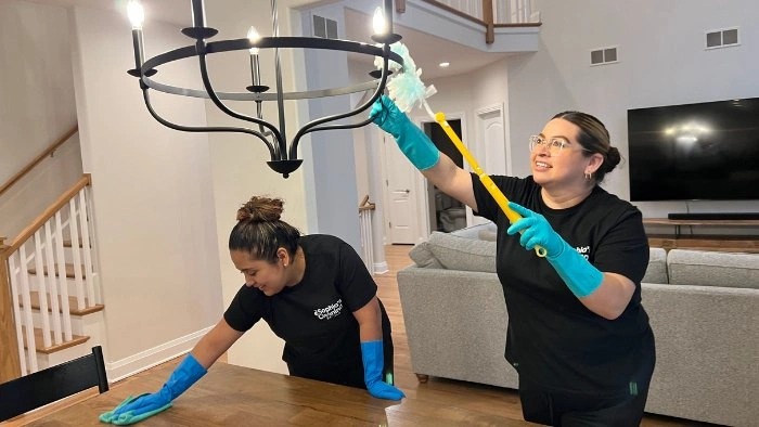 Why Chicago Homeowners Are Ditching DIY for Professional Cleaning